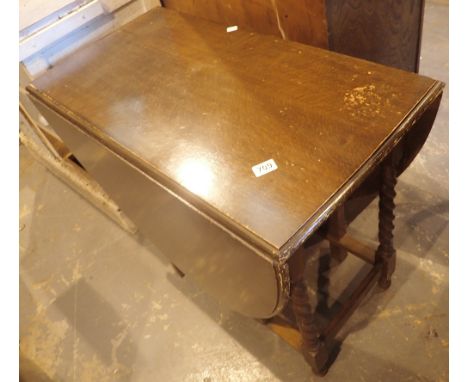 Vintage oak drop leaf dining table, L: 90 cm