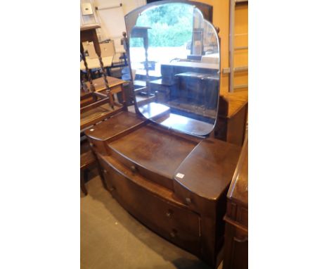 Vintage walnut dressing table with three short over two long drawers and a mirror back, L: 125 cm 