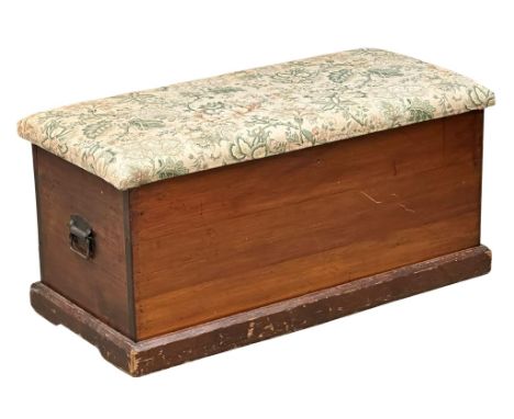 A Victorian pine trunk. 107x50x51cm.
