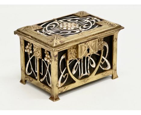 A Late 19th Century Art Nouveau brass jewellery box. With impressed “X” mark on bottom. Circa 1890-1900. 14x10x10cm.