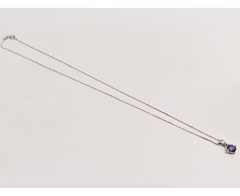 A silver necklace. Total weight 2.1g