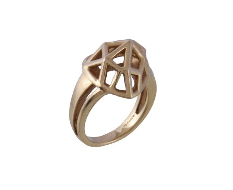  An 18 carat gold Flutter and Wow ring by Links of London,   the stylised openwork heart, to the bifurcated shoulders, stampe