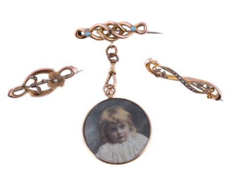  A late Victorian locket pendant,   circa 1900, the oval miniature painted with a blonde child, with glazed compartment verso