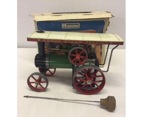 A boxed Mamod T.E.1a Traction Engine.