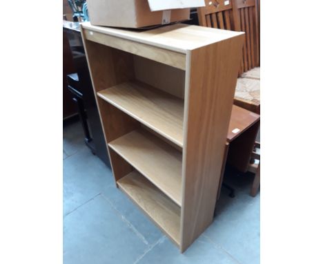 LIGHT WOOD OPEN BOOKCASE. W75CM