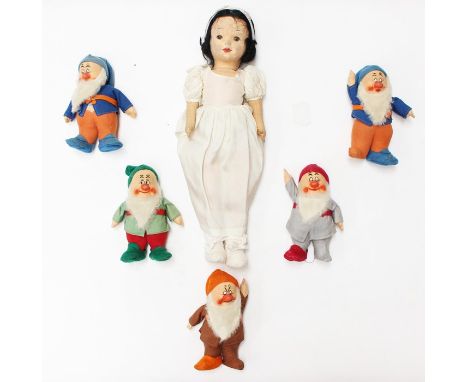 Chad Valley: A Snow White and the Seven Dwarfs PART set, comprising Snow White and four dwarfs, together with an additional d