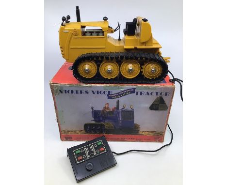 Victory: A boxed Victory Industries, Surrey, remote controlled, battery operated, 1:16 Scale, Vickers Vigor Tractor, yellow b