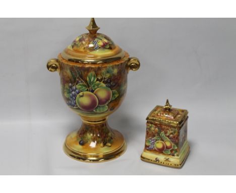 A LARGE BARONESS LIDDED URN, ORCHARD GOLD STYLE SIGNED A. MELLOR, TOGETHER WITH A LIDDED TEA CADDY