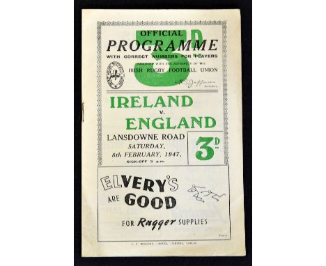 1947 Ireland v England (Champions) rugby programme played at Lansdowne Road with Ireland foiling England's Grand Slam winning