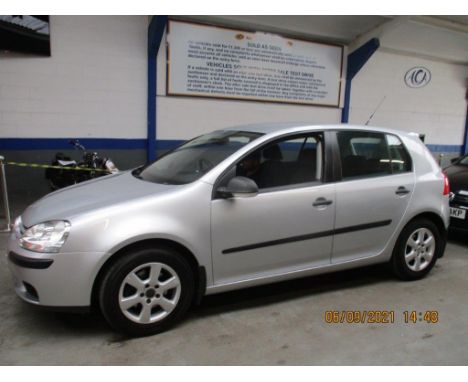 Make &amp; Model: VW Golf S 80Date of Reg: AN08 KHUColour: Silvercc: 1390MoT: 07-03-2022Fuel Type: PETROLMileage: 92kTransmis