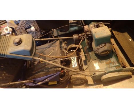 Qualcast petrol Suffolk punch lawn mower with 45cm cut also includes sheers, pruners and hand tools 