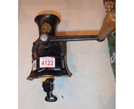 Vintage style hand powered mincer
