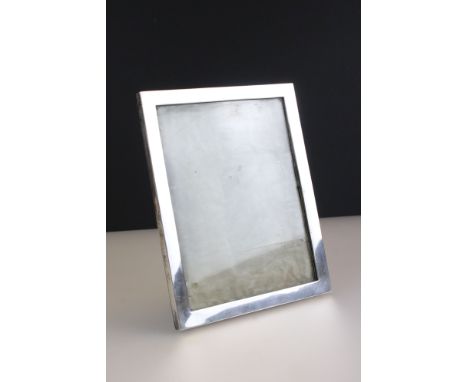 Edwardian silver rectangular easel back photograph frame, plain polished frame, makers W G Sothers &amp; Co, Birmingham 1915,