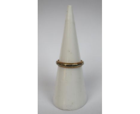 14ct gold and silver band ring - Size K 