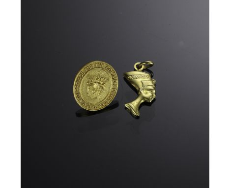 Both tested 18K. Pin is for American Ordnance Association. Total weight: 3.3 grams (.10 troy) without base metal back.  Dimen