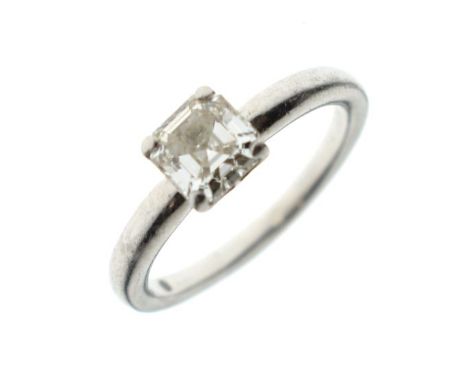 Platinum solitaire diamond ring, size L 1/2, 5.3g gross approx  