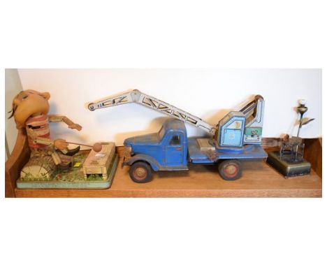 Vintage 1950's Soviet Russian tin plate Zil model toy breakdown truck with crane, in blue with lithograph printed detail on c