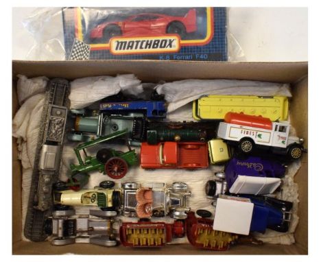 Group of loose vintage die-cast cars comprising: Matchbox Superfast, Models of Yesteryear, Lesney etc, approximately 17  