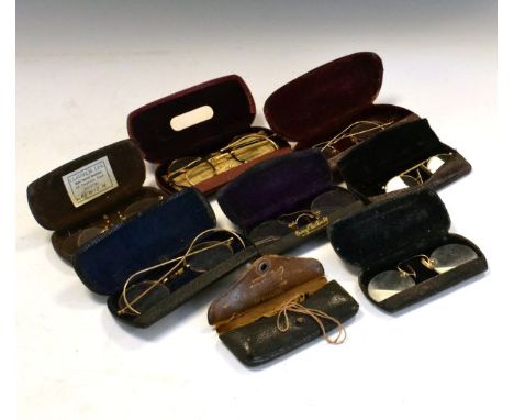 Group of vintage cased spectacles and pince-nez (8)  