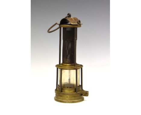 Thomas &amp; Williams of Aberdare gauze safety lamp, with glass central section, stamped 47 to base, approx 26cm high  