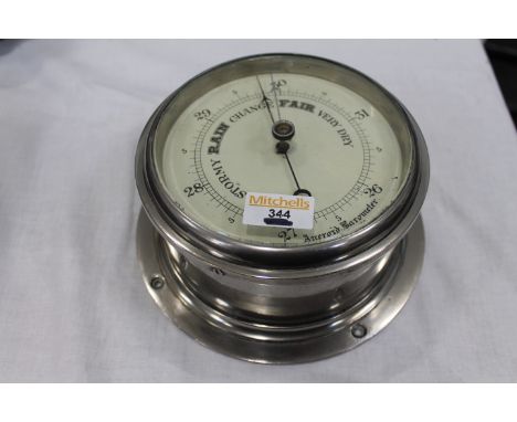 Bulkhead aneroid barometer 