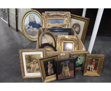 Antiquarian and antiquarian style prints in mixed gilt frames 