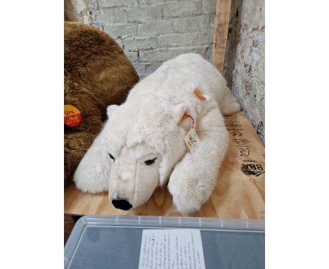 A large Steiff polar bear "Arco".  