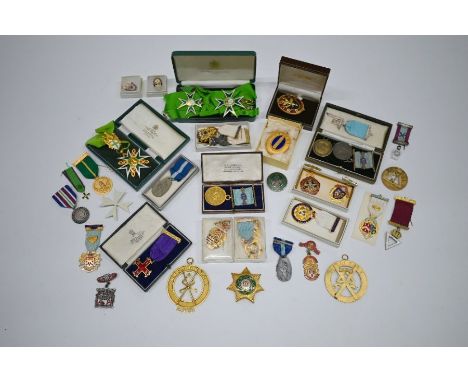 A quantity of 19th century and later Masonic gilt metal and other enamel jewels, badges etc