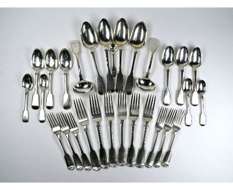 Four Victorian silver fiddle pattern tablespoons and three dessert spoons, John Stone, Exeter 1846, to/w three other dessert 