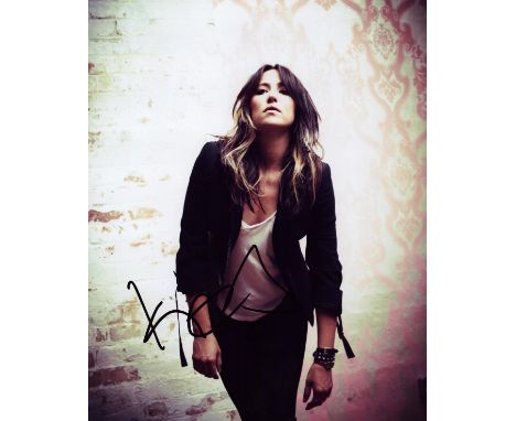K T Tunstall signed 10x8 inch colour photo. Good condition. All autographs come with a Certificate of Authenticity. We combin