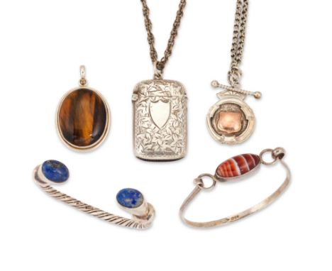 A group of silver jewellery, comprising: a sterling silver vesta case, Birmingham hallmarks, 1900, suspended on a Prince of W