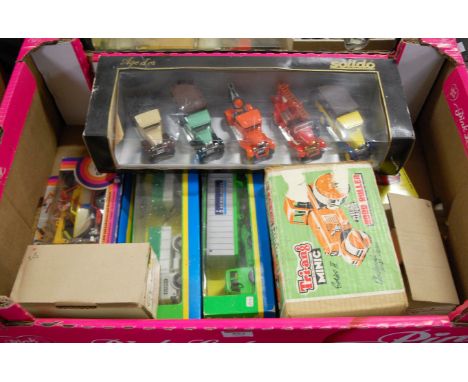 A box of assorted childrens toys, to include a boxed Triang Minic Series II clockwork road roller, Siku lorry with crane, boa