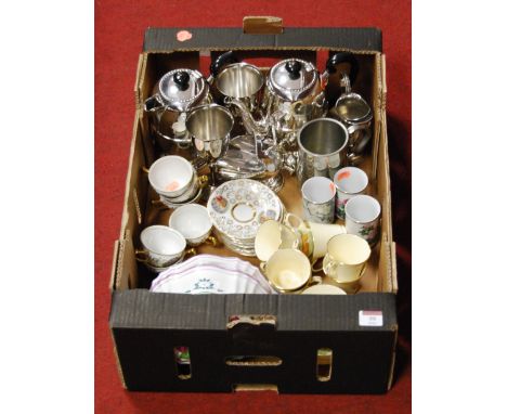 A box of miscellaneous items, to include Crown Devon part tea service transfer printed with Jersey cows, Franklin Mint Le Cor