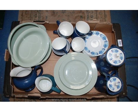 A quantity of china to include a dark blue Poole coffee set consisting of six cups, sugar bowl, coffee jug (lid missing), Spo