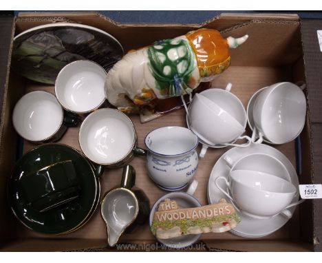 A quantity of china to include set of green and gold coffee cups and saucers plus milk jugs, six porcelain soup bowls and sau