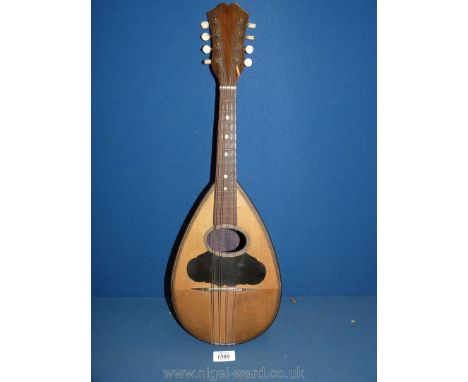 A vintage lute, Stridente Via Antonio 22 Napoli, a little damage to the veneer.