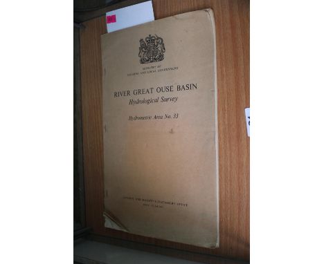 Ministry of Housing and Local Government River Great Ouse Basin Hydrological Survey Area No 33 pamphlet 