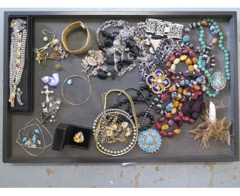 A collection of vintage and later costume jewellery together with some silver items 