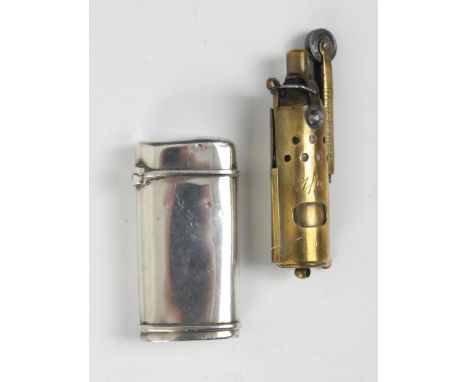 A Victorian silver lighter, Deakin and Moore, Birmingham 1869, of plain polished rectangular form with hinged lid, 6cm long, 