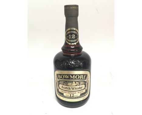 A bottle of 12 year old Bowmore Scotch Whisky Islay Single Malt 75cl excellent condition and level.