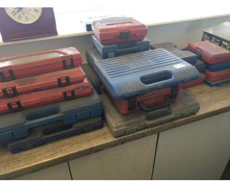 A collection of mechanics tools pressure gauges Mac tools and others (a lot) NO RESERVE buyer to collect.