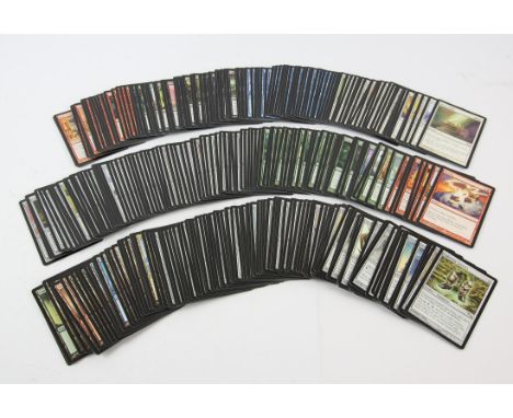 Magic The Gathering. Mirrodin Complete Set. This lot features a complete Future Sight set.   This is a Near Mint set that con