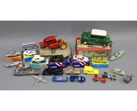 Collection of vintage toy cars, including Matchbox, Corgi etc 