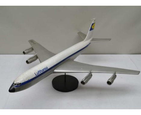LUFTHANSA BOEING 707 MODEL AIRCRAFT no. D-AB0Z, wingspan 90cm on metal stand (this item is plastic)