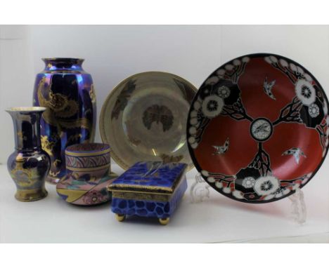 A COLLECTION OF SIX PIECES OF CARLTON WARE to include; lustre, three vases, two bowls and a lidded box (each being ex collect