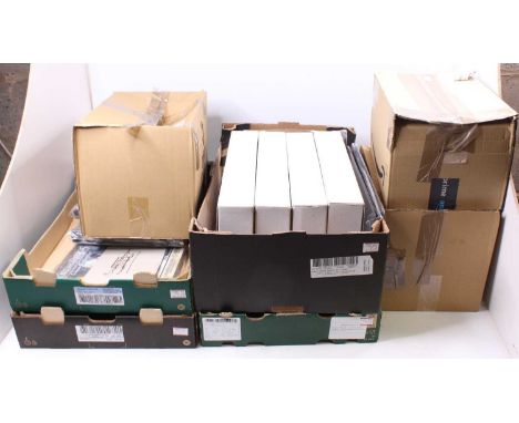 Lord of the Rings 1-96 Chess Collection by Eaglemoss with magazines, boards, cases, including 9 extra figures with magazines