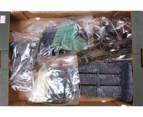 Collection of loose Toybiz Lord of the Rings action figures, all loose