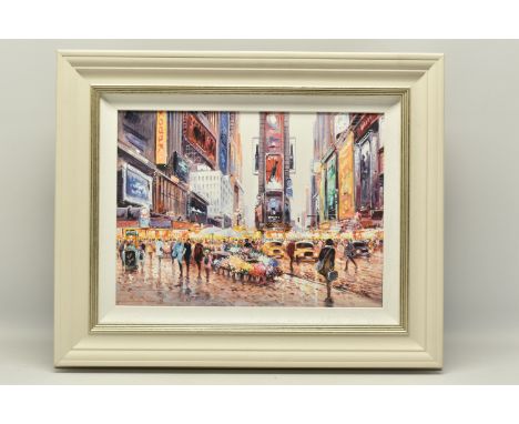 HENDERSON CISZ (BRAZIL 1960) 'HEART OF MANHATTAN', a signed limited edition print of an American street scene, 13/195 with ce