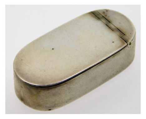 A 1795 George III gilt lined Birmingham silver snuff box, 2.25in wide, 28.92g