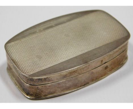 A 1937 gilt lined Mappin &amp; Webb Birmingham silver snuff box, 1.75in wide, 24.52g